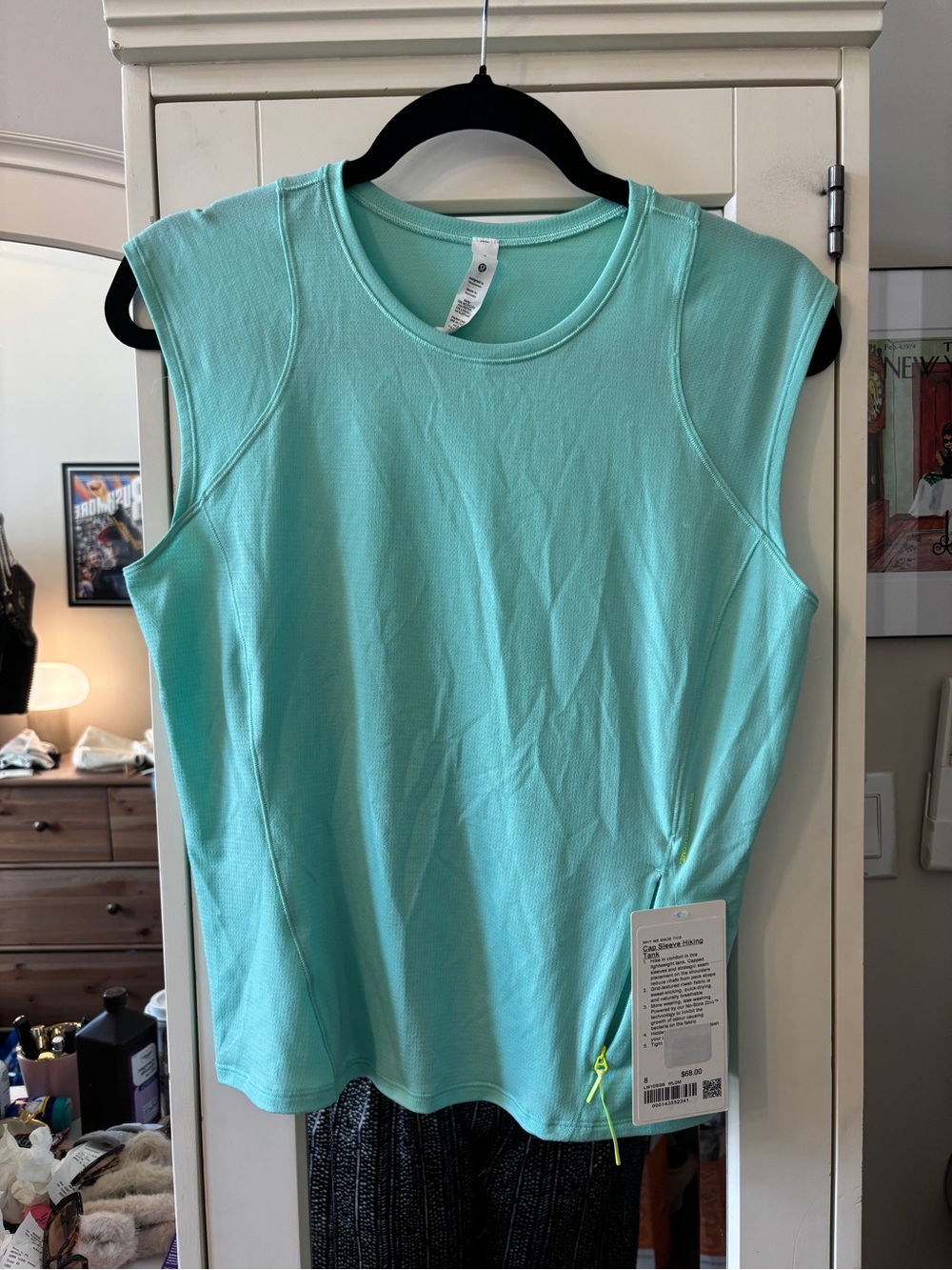 BRAND NEW lululemon Mint Green Sleeveless Hiking Tank